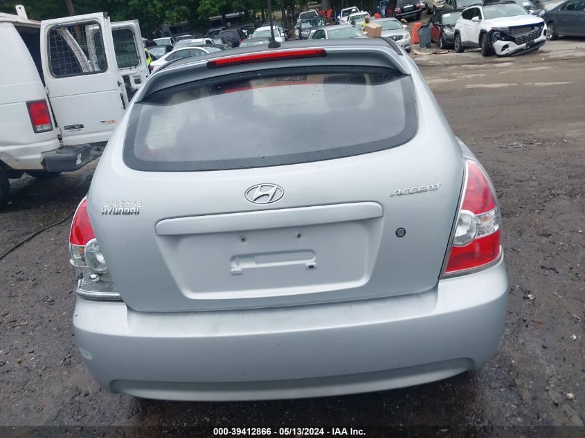 2009 Hyundai Accent Gs VIN: KMHCM36C09U130589 Lot: 39412866