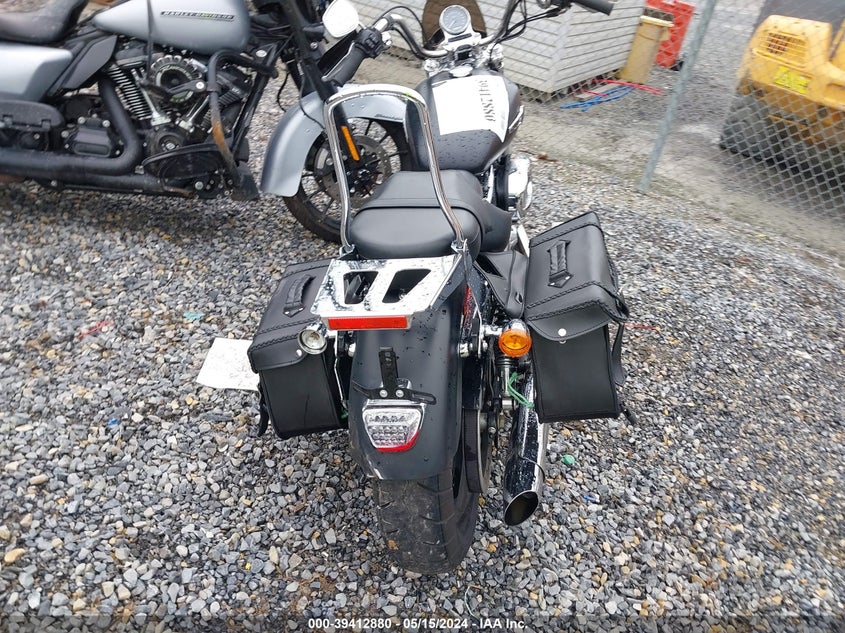 2015 HARLEY-DAVIDSON XL1200 CP - 1HD1LH316FC437425