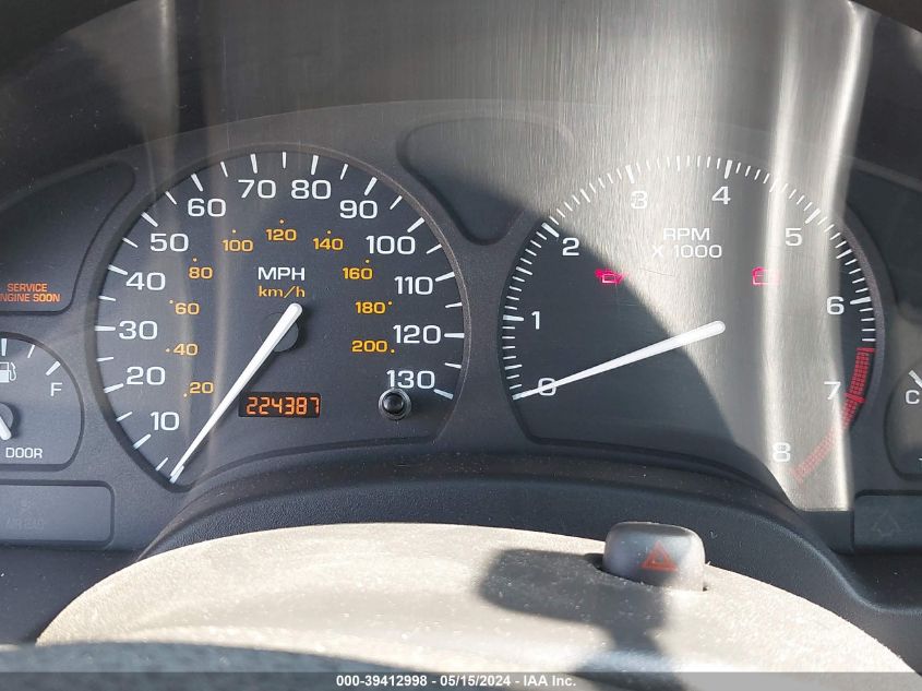 2001 Saturn Sc2 VIN: 1G8ZY14711Z335059 Lot: 39412998