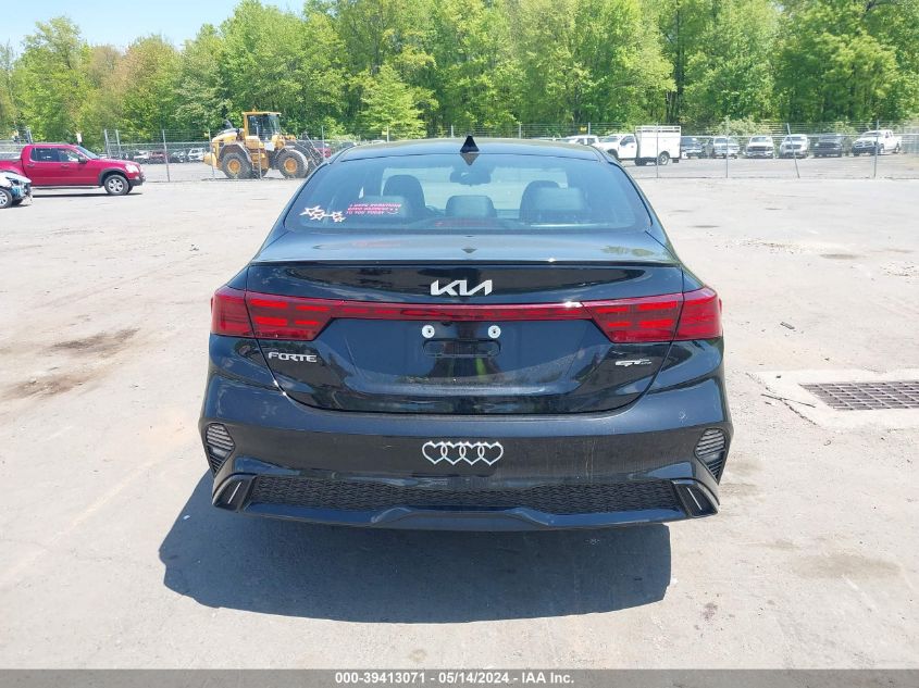 2023 Kia Forte Gt-Line VIN: 3KPF54AD2PE588487 Lot: 39413071