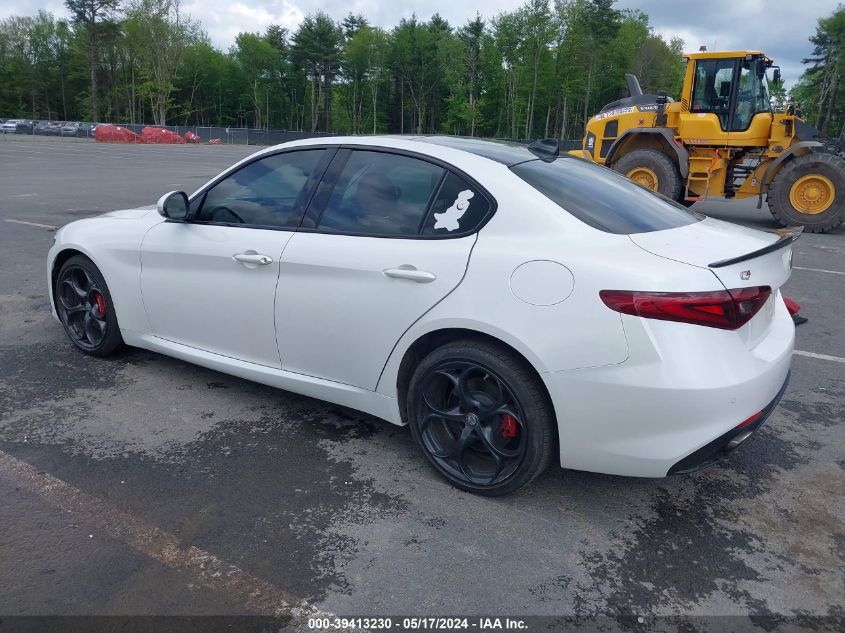 2018 Alfa Romeo Giulia Ti Sport Awd VIN: ZARFAEEN1J7590300 Lot: 39413230