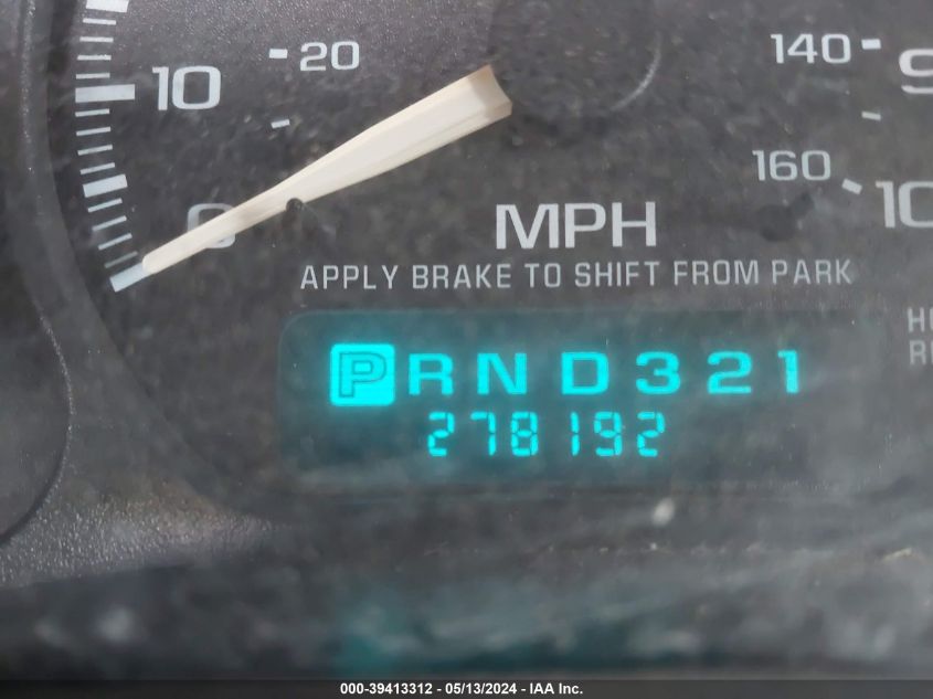 2001 Chevrolet Silverado 1500 Ls VIN: 2GCEC19V811378140 Lot: 39413312