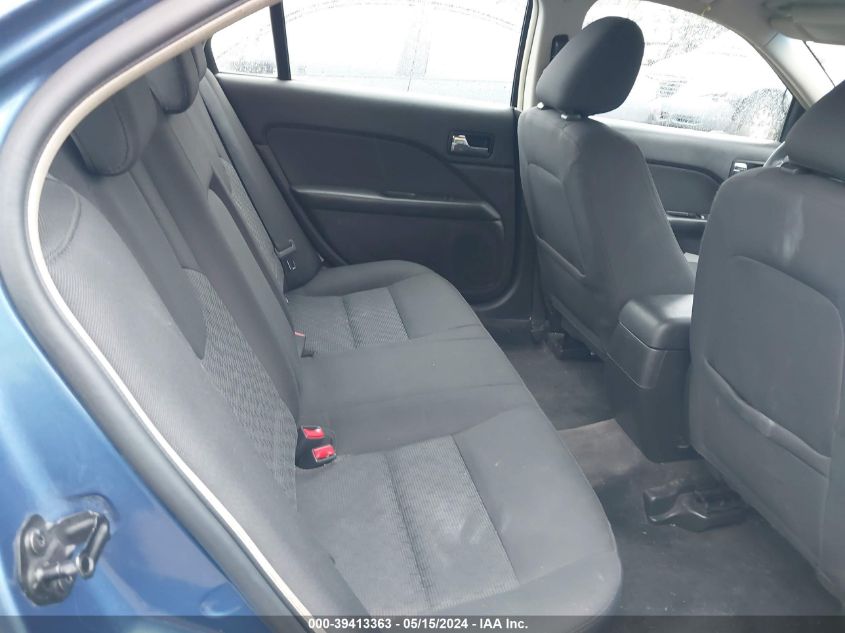 2010 Ford Fusion Se VIN: 3FAHP0HA3AR132379 Lot: 39413363