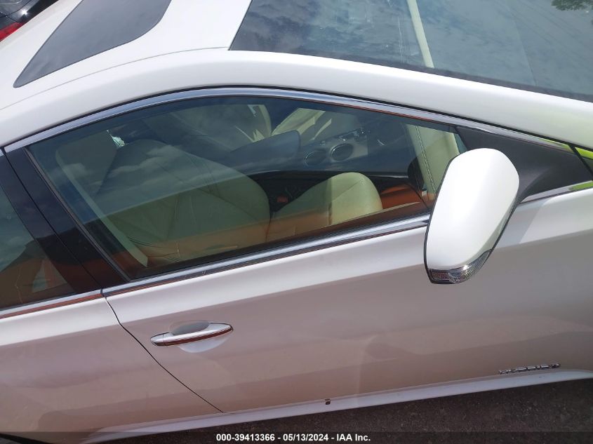 2013 Toyota Avalon Hybrid Limited VIN: 4T1BD1EB5DU011602 Lot: 39413366