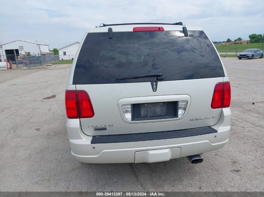 2004 Lincoln Navigator VIN: 5LMFU28R44LJ40174 Lot: 39413397