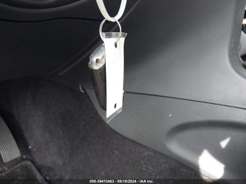 2017 Jeep Grand Cherokee Laredo 4X2 VIN: 1C4RJEAG1HC877393 Lot: 39413463