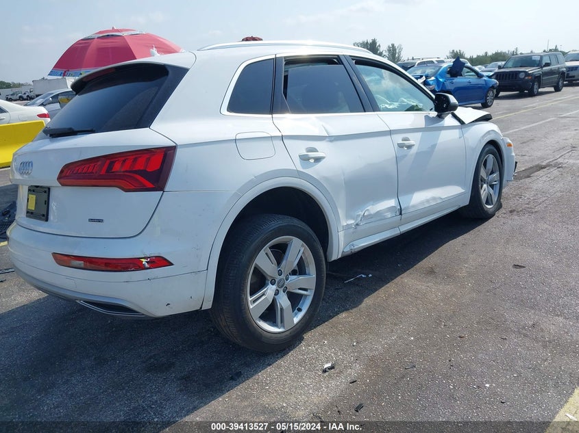 VIN WA1ANAFY4K2069011 2019 AUDI Q5 PREMIUM