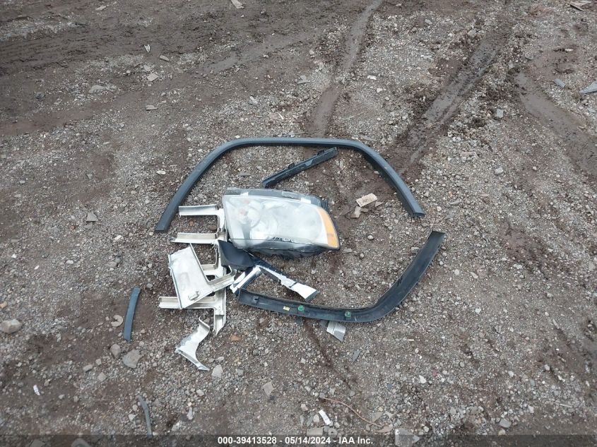 2011 Jeep Grand Cherokee Laredo VIN: 1J4RS4GG5BC513977 Lot: 39413528