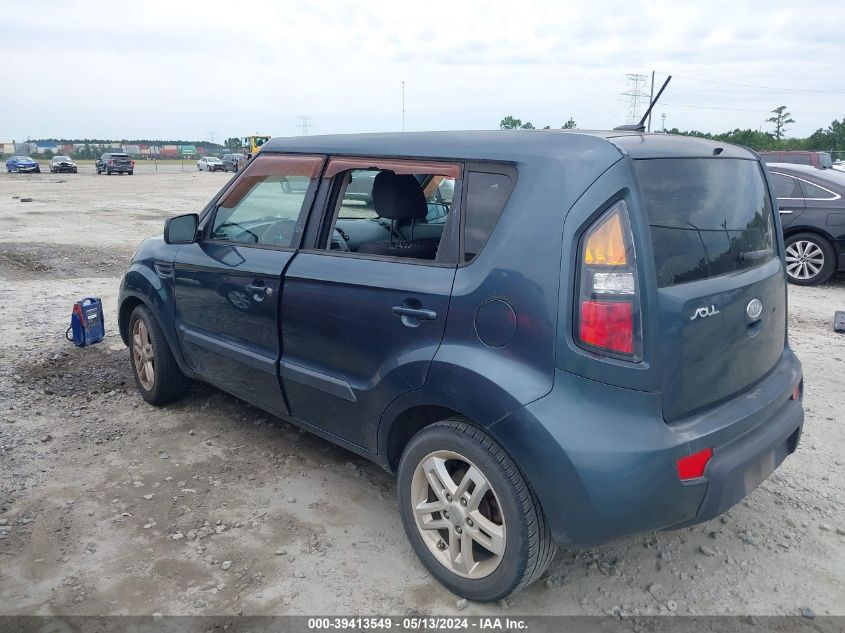 2011 Kia Soul + VIN: KNDJT2A25B7300537 Lot: 39413549