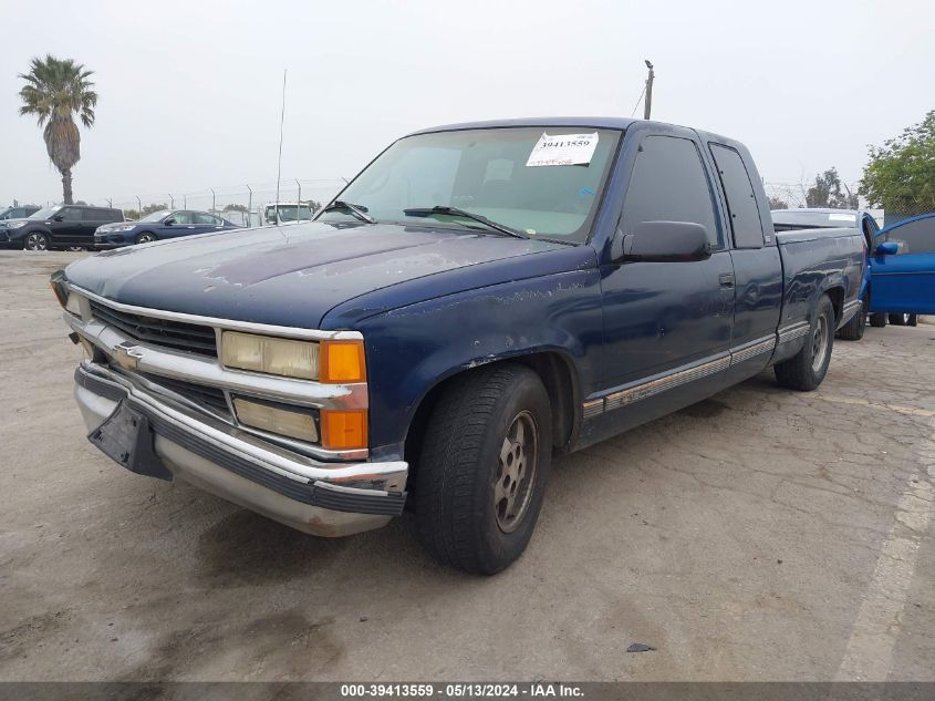 1996 Chevrolet Gmt-400 C1500 VIN: 2GCEC19M7T1236369 Lot: 39413559