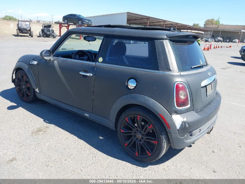 2007 Mini Cooper S VIN: WMWMF73577TT80718 Lot: 39413648