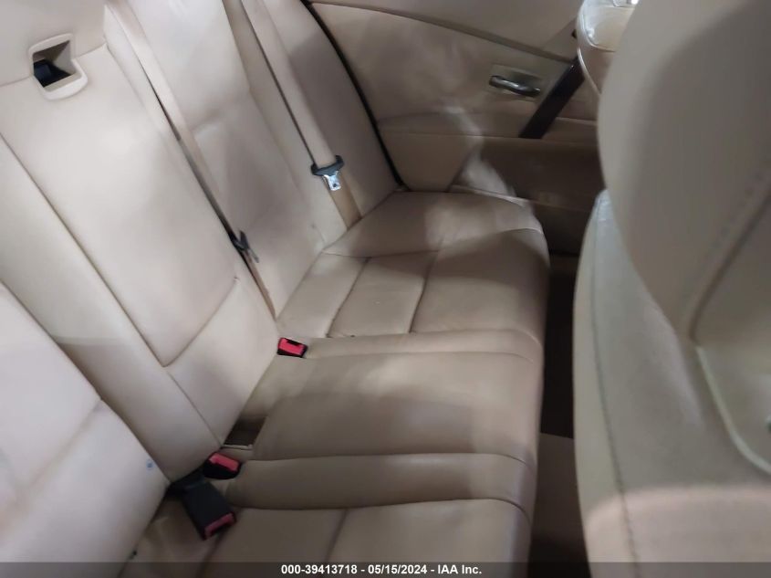 2007 BMW 525Xi VIN: WBANF33517CS41794 Lot: 39413718