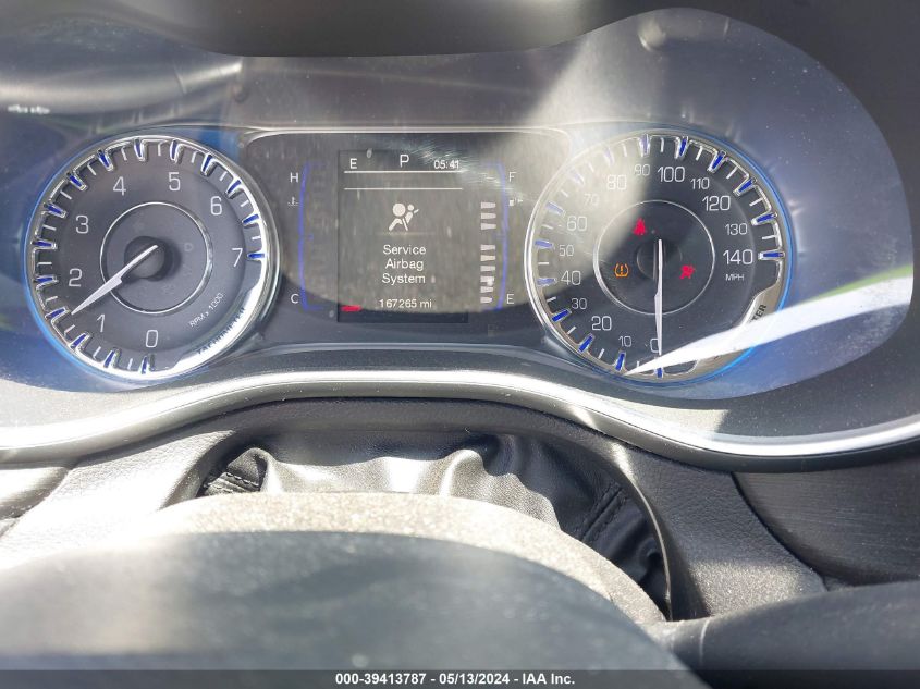 2015 Chrysler 200 Limited VIN: 1C3CCCAB0FN612303 Lot: 39413787