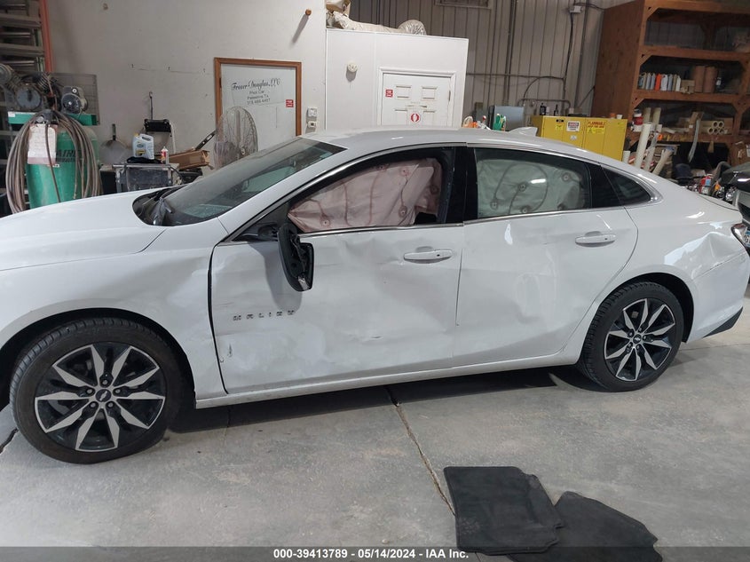 2017 CHEVROLET MALIBU LT - 1G1ZE5STXHF267385