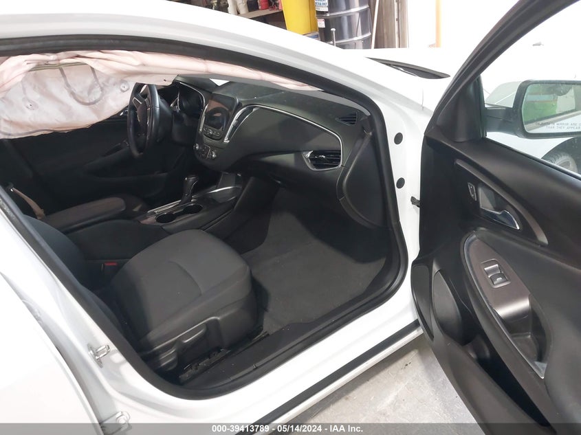 2017 CHEVROLET MALIBU LT - 1G1ZE5STXHF267385