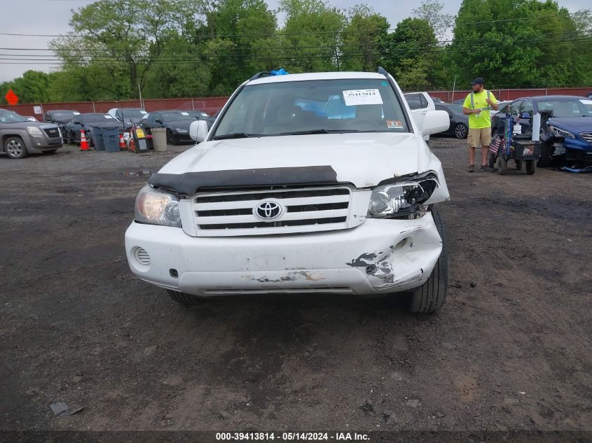 2004 Toyota Highlander V6 VIN: JTEDP21A340035200 Lot: 39413814