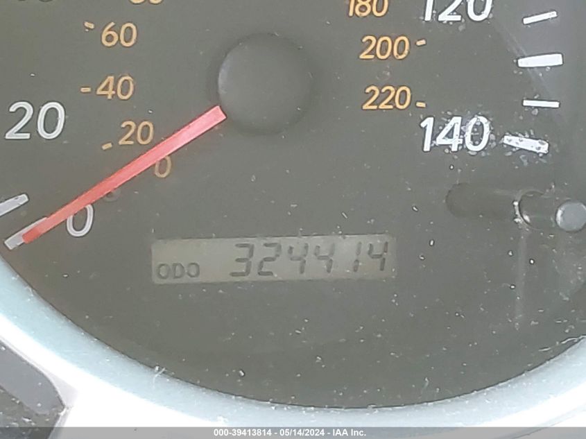 2004 Toyota Highlander V6 VIN: JTEDP21A340035200 Lot: 39413814