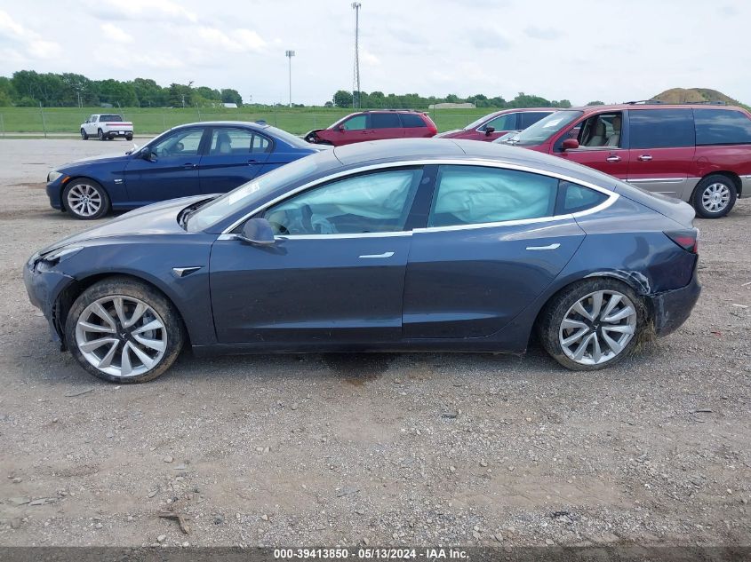 2019 Tesla Model 3 VIN: 5YJ3E1EA7KF428304 Lot: 39413850