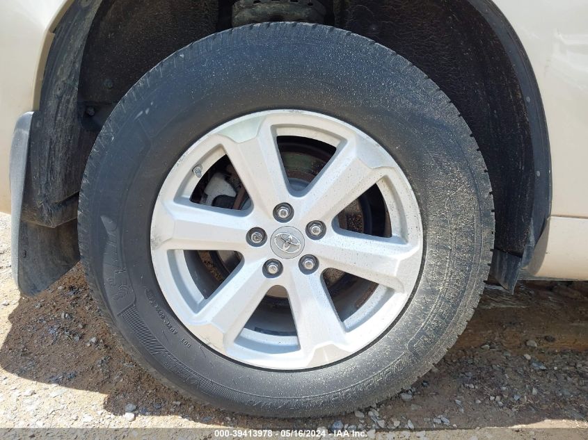 2010 Toyota Highlander Base V6 VIN: 5TDBK3EH7AS040142 Lot: 39413978