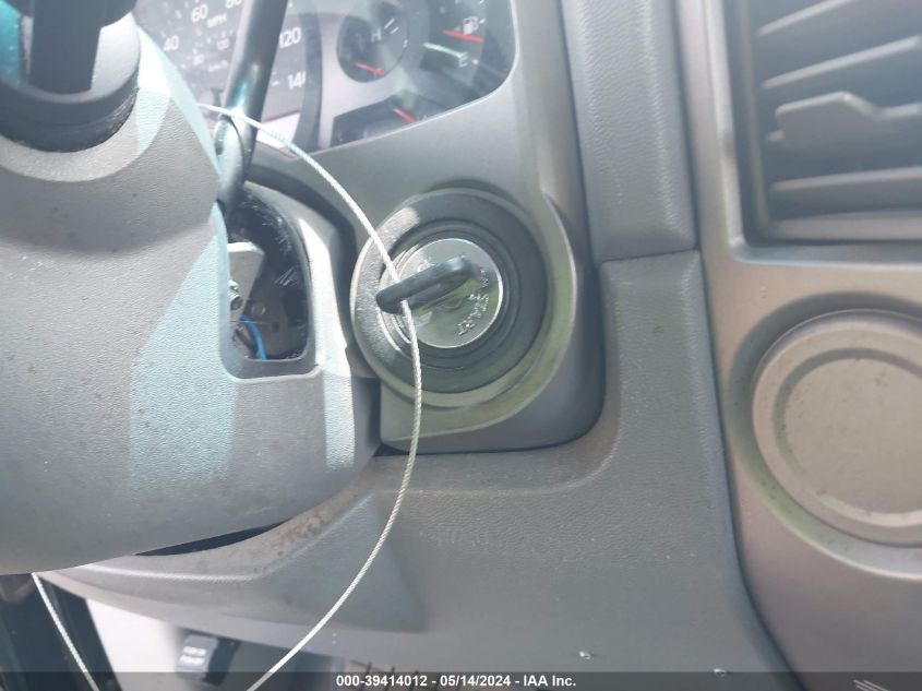 2004 Nissan Titan Se VIN: 1N6AA06A74N566289 Lot: 39414012