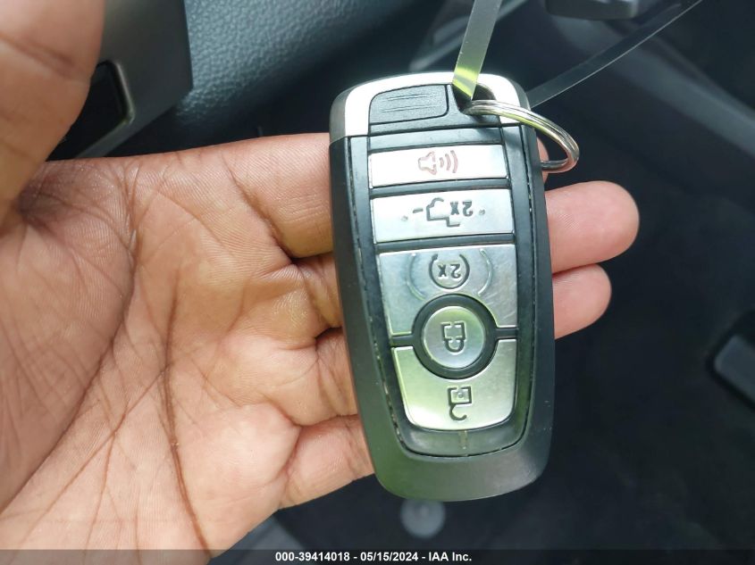 2019 Ford F-150 Lariat VIN: 1FTEW1E48KFC54027 Lot: 39414018