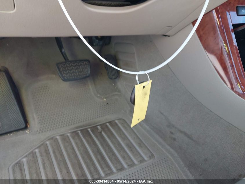 2005 Toyota Camry Xle V6 VIN: 4T1BF30K75U617885 Lot: 39414064