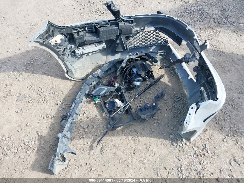 2013 Mercedes-Benz C 300 Luxury 4Matic/Sport 4Matic VIN: WDDGF8AB0DA780132 Lot: 39414081