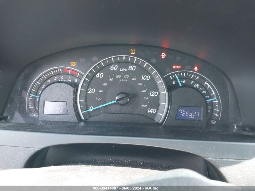 2015 Toyota Camry Le VIN: 4T1BF1FK2FU985307 Lot: 39414087