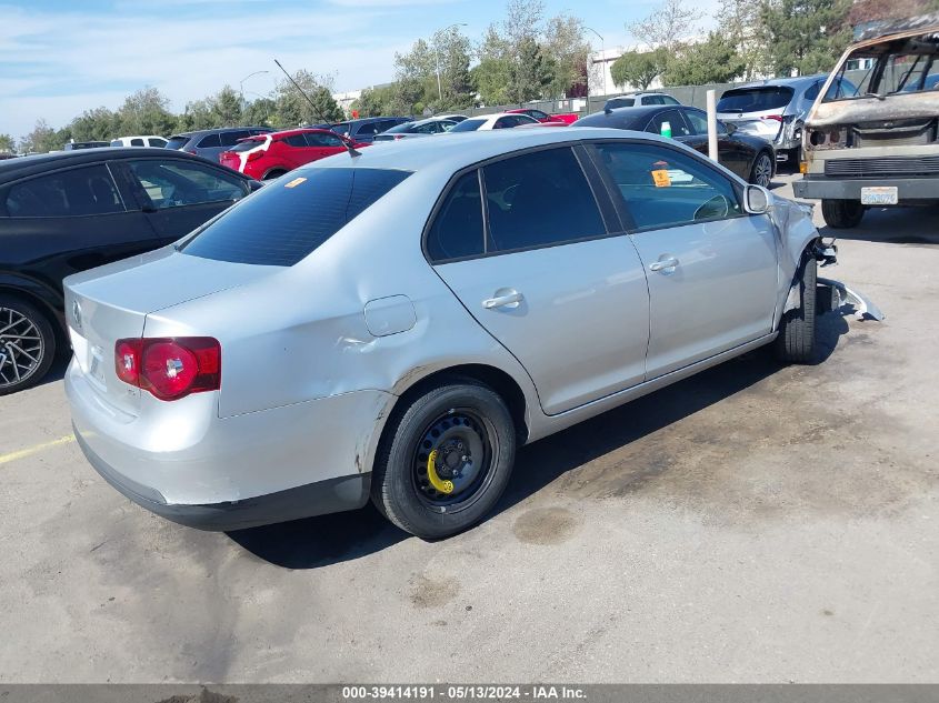 2010 Volkswagen Jetta S VIN: 3VWJZ7AJ2AM064305 Lot: 39414191