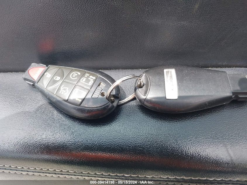 2012 Chrysler Town & Country Touring-L VIN: 2C4RC1CG8CR192646 Lot: 39414198