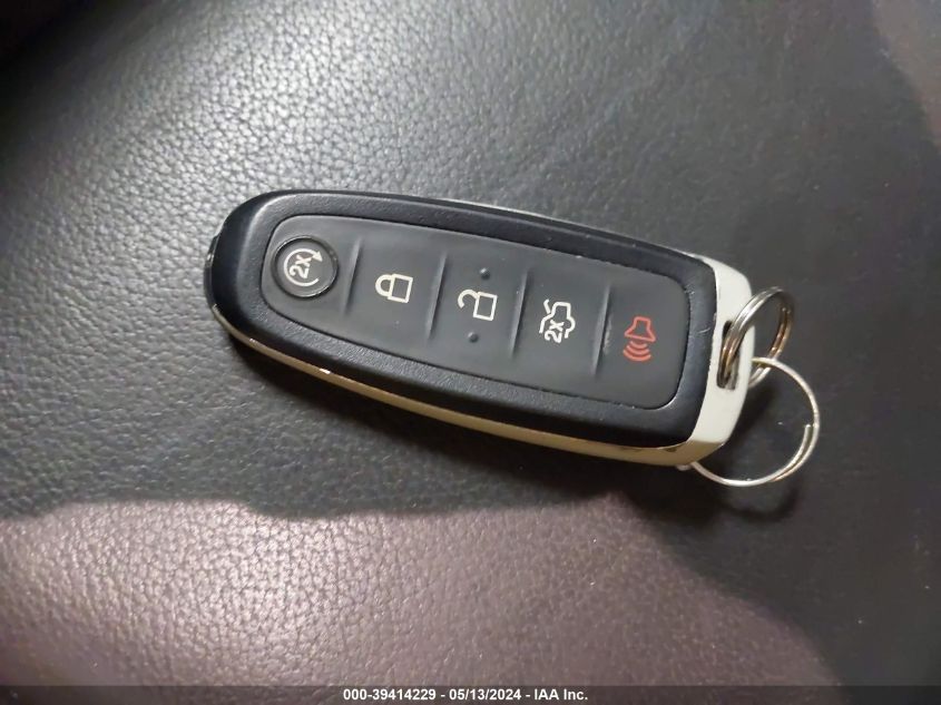 2016 Ford Escape Titanium VIN: 1FMCU9J91GUA58099 Lot: 39414229