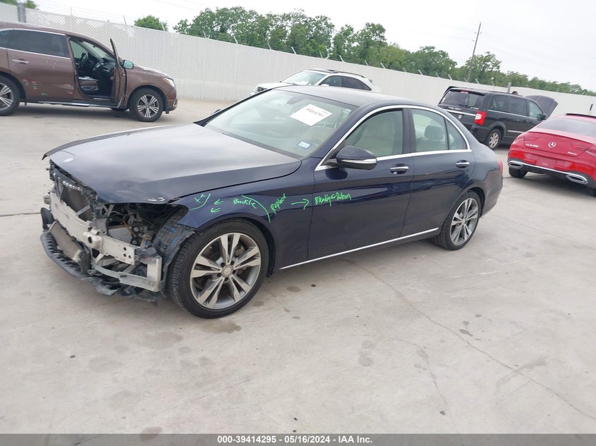 2015 MERCEDES-BENZ C 300 LUXURY/SPORT - 55SWF4JB2FU064937