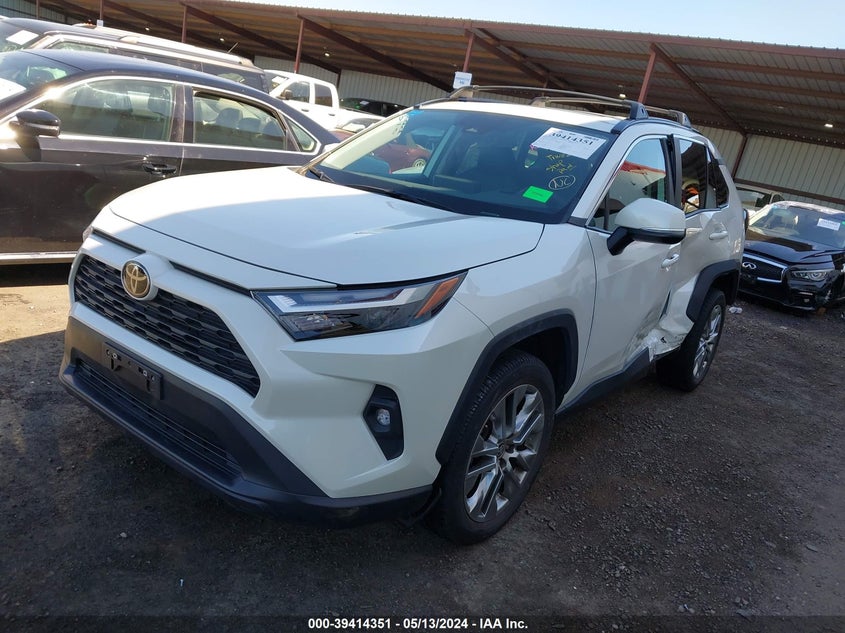 VIN 2T3C1RFV9NW185928 2022 TOYOTA RAV4 XLE PREMIUM