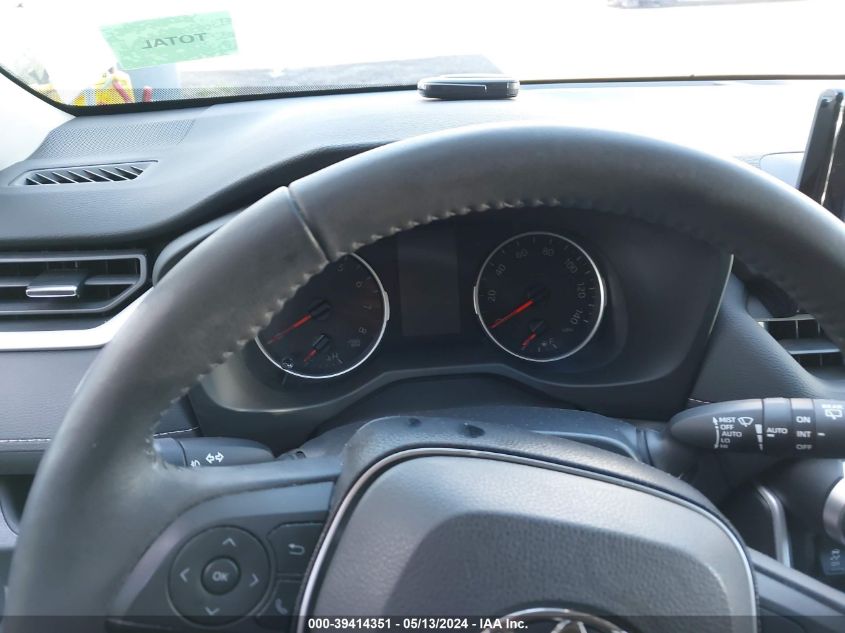 2022 Toyota Rav4 Xle Premium VIN: 2T3C1RFV9NW185928 Lot: 39414351