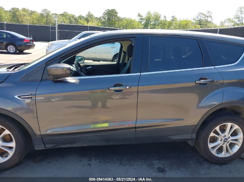 2017 Ford Escape Se VIN: 1FMCU0GD2HUA09695 Lot: 39414363