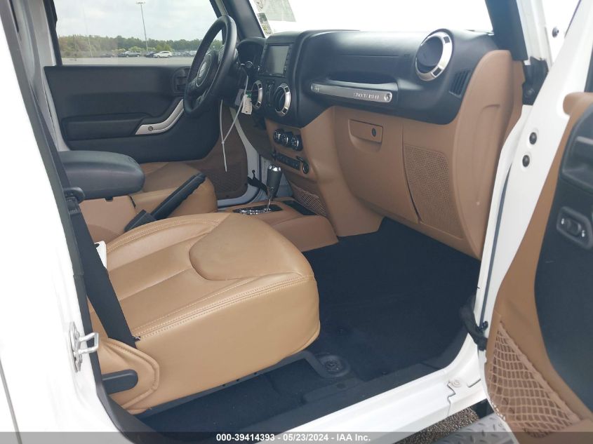 2017 JEEP WRANGLER UNLIMITED SAHARA 4X4 - 1C4BJWEG6HL523760