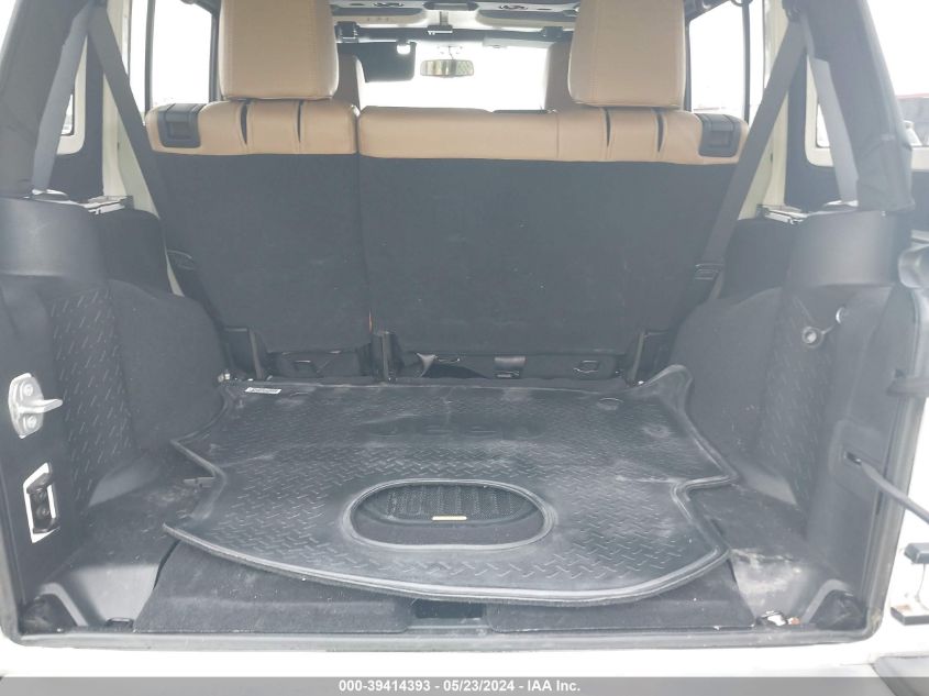 2017 JEEP WRANGLER UNLIMITED SAHARA 4X4 - 1C4BJWEG6HL523760