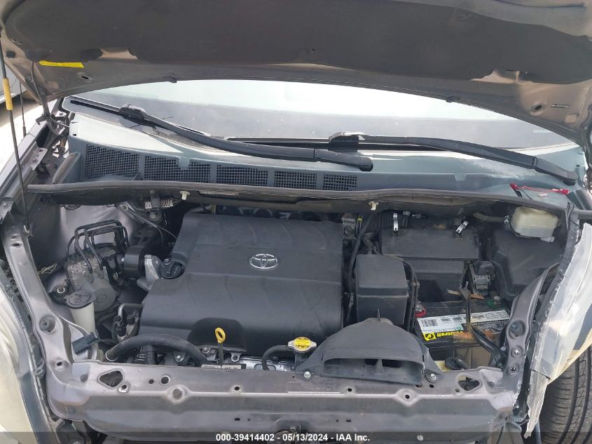 2013 Toyota Sienna Se 8 Passenger VIN: 5TDXK3DC4DS288865 Lot: 39414402