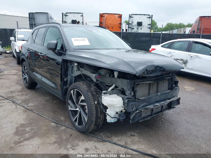 2020 Volvo Xc40 T5 R-Design VIN: YV4162UM9L2183318 Lot: 39414443