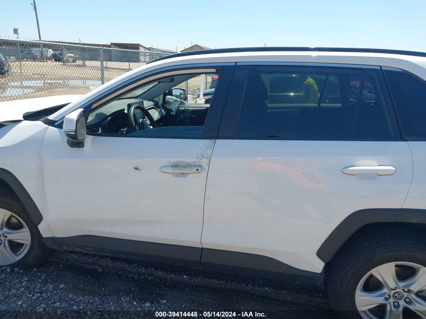 2020 TOYOTA RAV4 XLE - 2T3W1RFV9LC038598