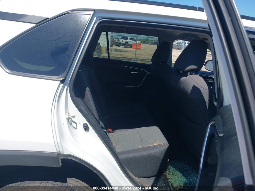 2020 TOYOTA RAV4 XLE - 2T3W1RFV9LC038598