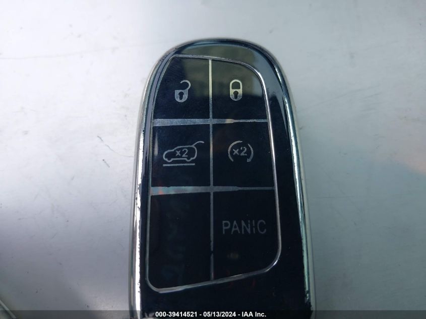 2018 Jeep Grand Cherokee Altitude 4X4 VIN: 1C4RJFAG2JC122796 Lot: 39414521