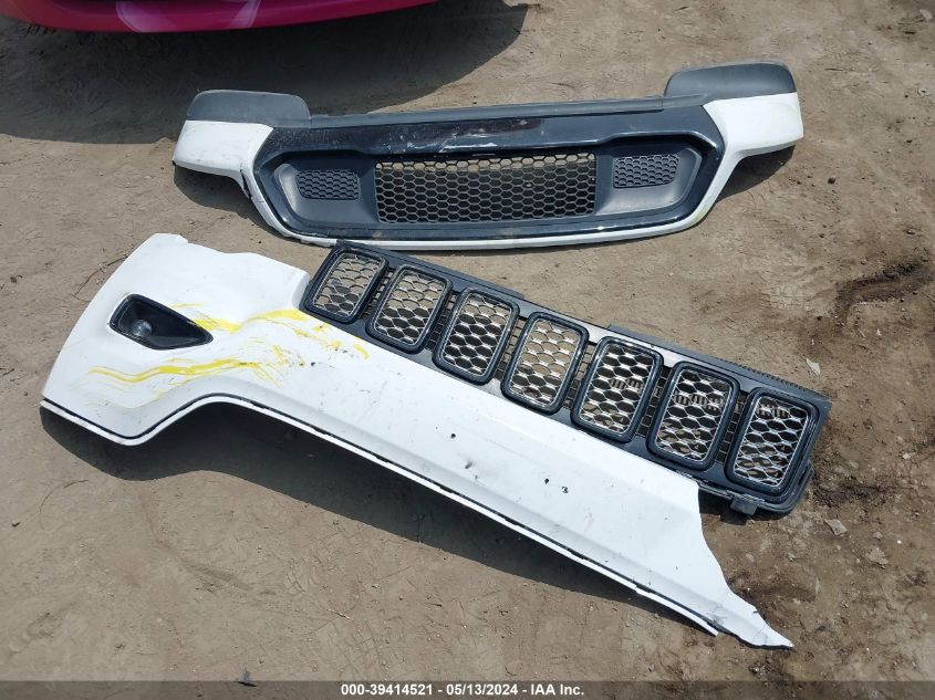 2018 Jeep Grand Cherokee Altitude 4X4 VIN: 1C4RJFAG2JC122796 Lot: 39414521