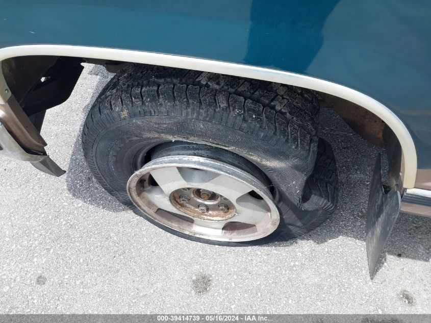 1997 Chevrolet Tahoe Lt VIN: 1GNEK13R5VJ422807 Lot: 39414739