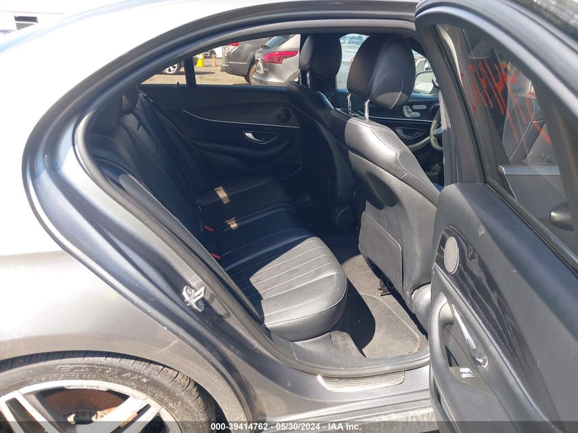 2017 Mercedes-Benz E 300 4Matic VIN: WDDZF4KB1HA086782 Lot: 39414762