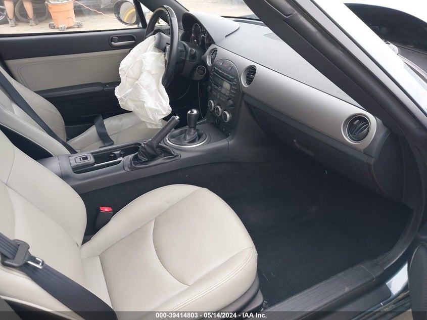 2011 Mazda Mx-5 Miata Grand Touring VIN: JM1NC2PF7B0217356 Lot: 39414803