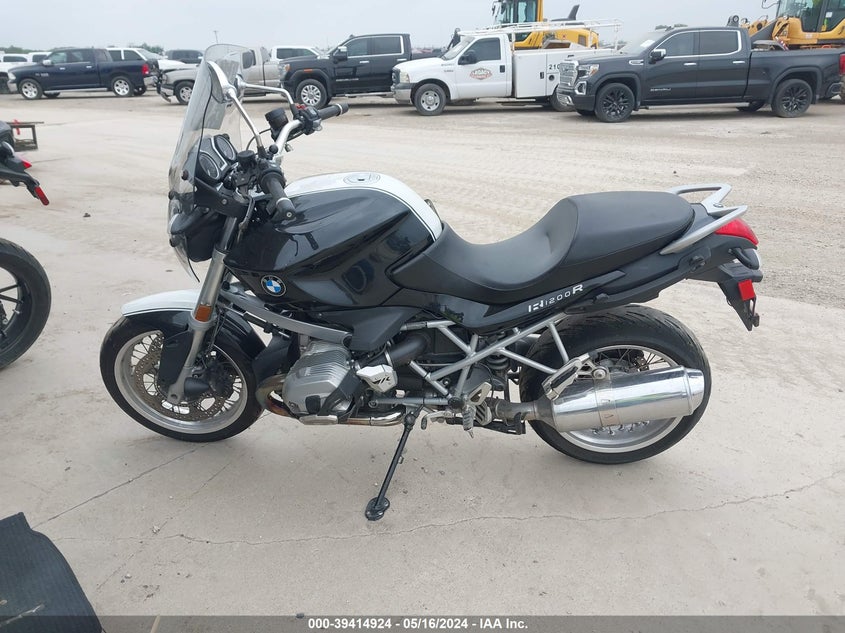 2012 BMW R1200 R - WB1049007CZX97028