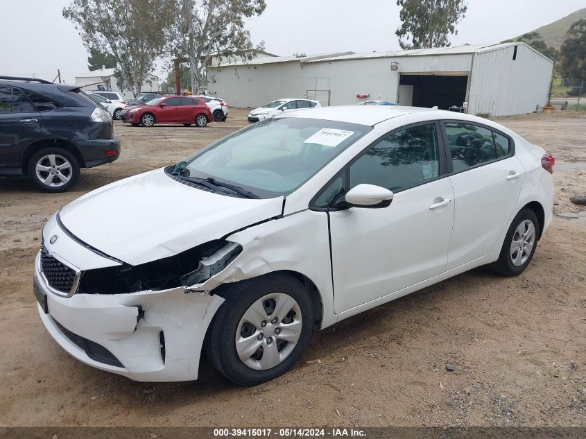 2018 Kia Forte Lx VIN: 3KPFK4A72JE273702 Lot: 39415017