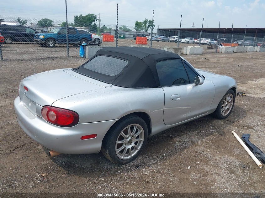 2001 Mazda Mx-5 Miata Ls/Special Edition VIN: JM1NB353210202229 Lot: 39415066