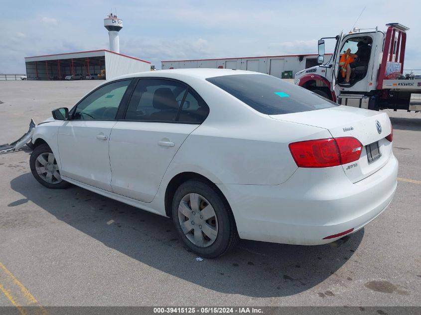 2014 Volkswagen Jetta 2.0L S VIN: 3VW2K7AJ5EM275559 Lot: 39415125